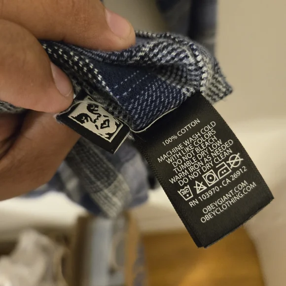 OBEY Men's Blue Plaid Flannel Shirt - Picture 8 of 8